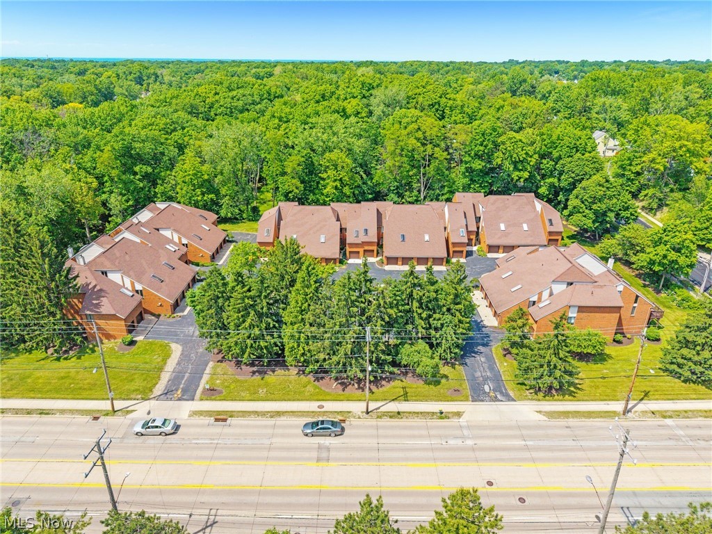 Lofts Condo - Residential