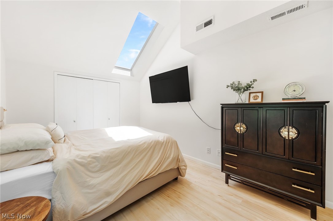 Lofts Condo - Residential