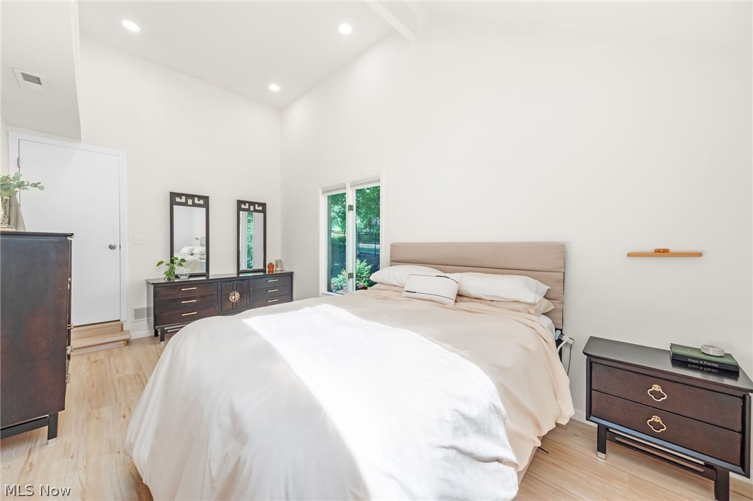 Lofts Condo - Residential