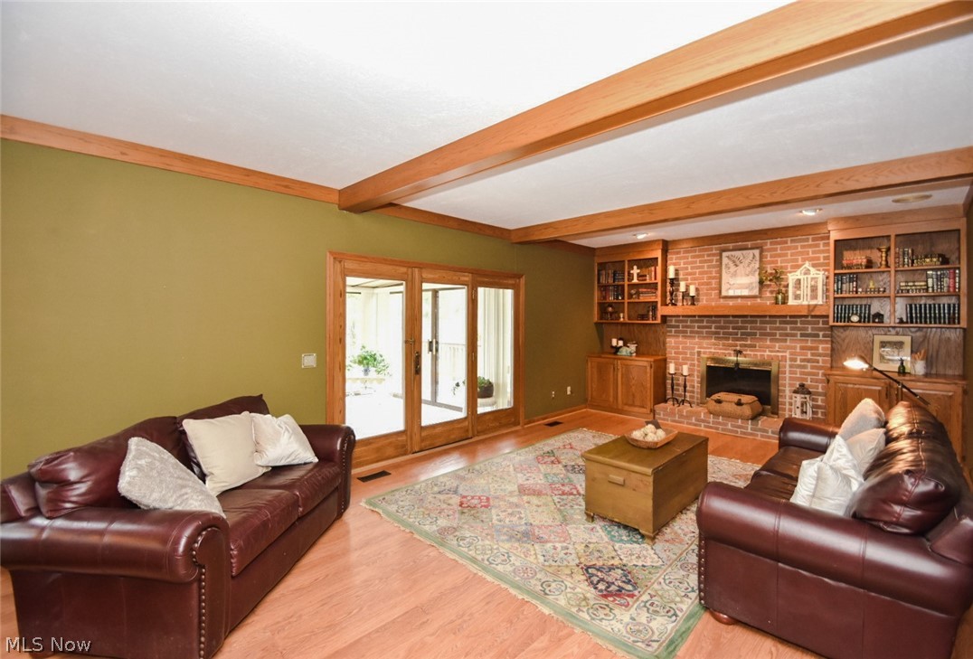 Foxchase Hills - Residential