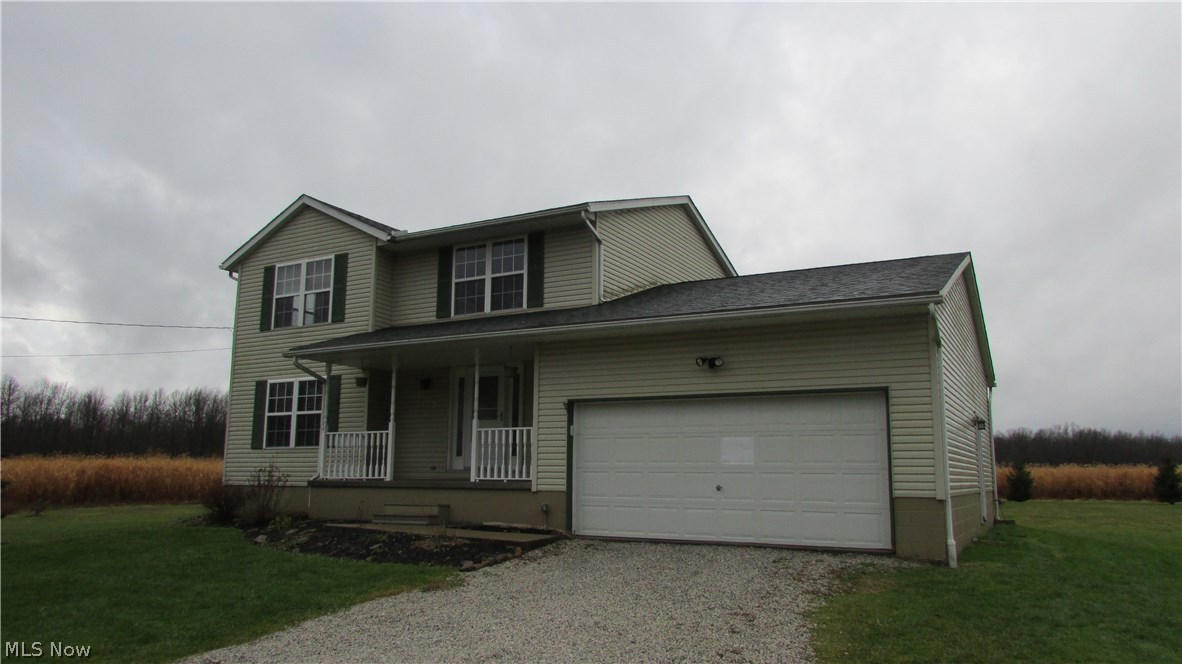 GPS calls it N. Park Ave. Motivated Seller!! Approved septic.  What nice space schedule to see it now! Bloomfield-Mespo Schools! This spacious 2 story home with roomy 2 car attached garage has a back workshop area. Tall unfinished basement. Master bath is a Jacuzzi tub and separate shower. All bedrooms are up. Relax on the large back deck off the eat-in kitchen. 1st floor laundry for your own electric washer/dryer. Propane heat and Central Air! The back deck is great to enjoy your country field view! Tax record show this as Townline Road, both addresses are used for different utilities, etc. Townline Road is also called North Park. 

Owner's transfer is your opportunity to own this exceptional 1999 Colonial on 1 country acre.  Roof new 2012.  Located on a secondary road, this meticulously maintained and the stunningly decorated home has much to offer.  Eat-in kitchen with sliders to large deck, formal dining, 1st floor laundry, large foyer