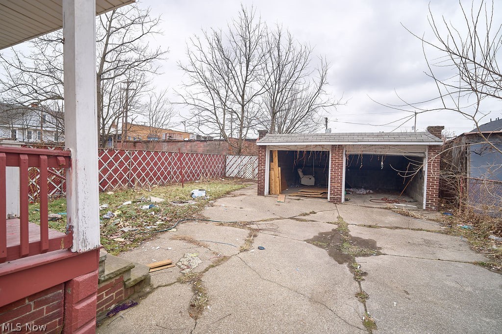 Stone Hickox & Others - Residential Income