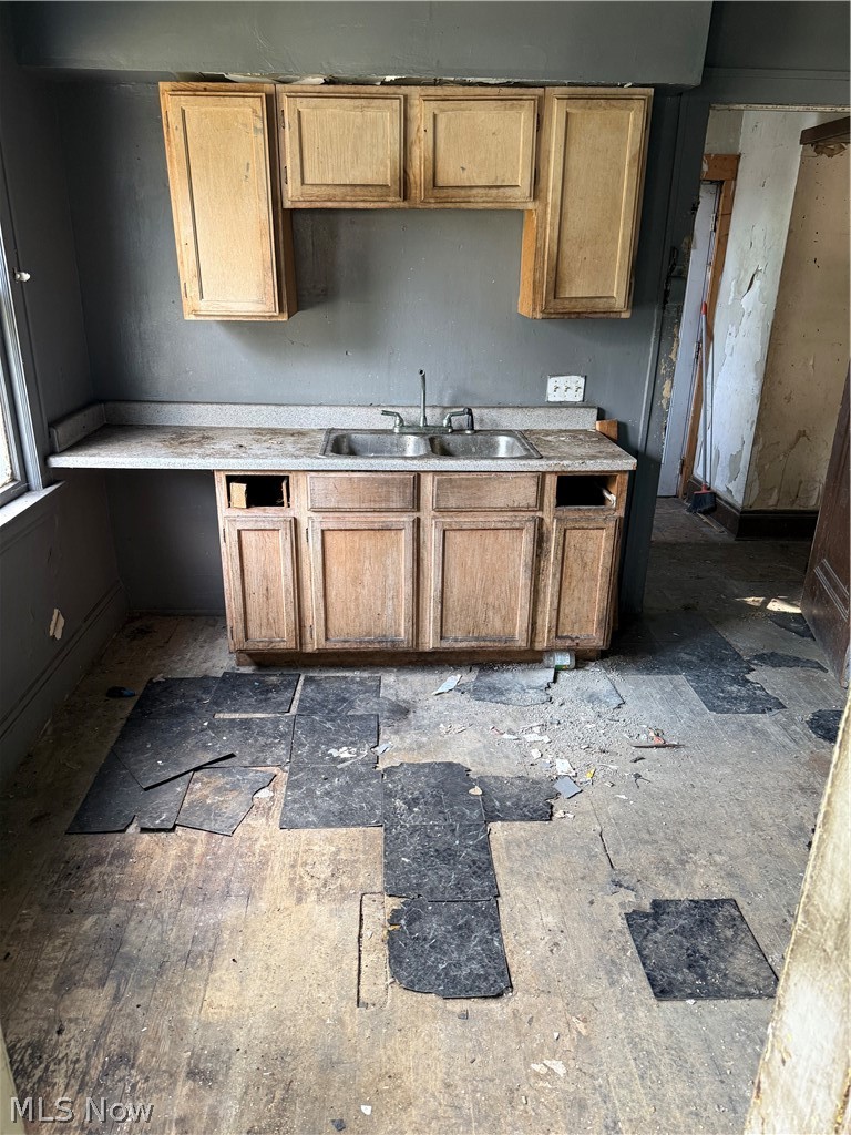 St Clair-East 140th Street - Residential Income