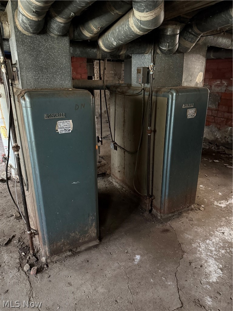 St Clair-East 140th Street - Residential Income