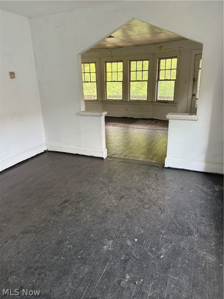 St Clair-East 140th Street - Residential Income