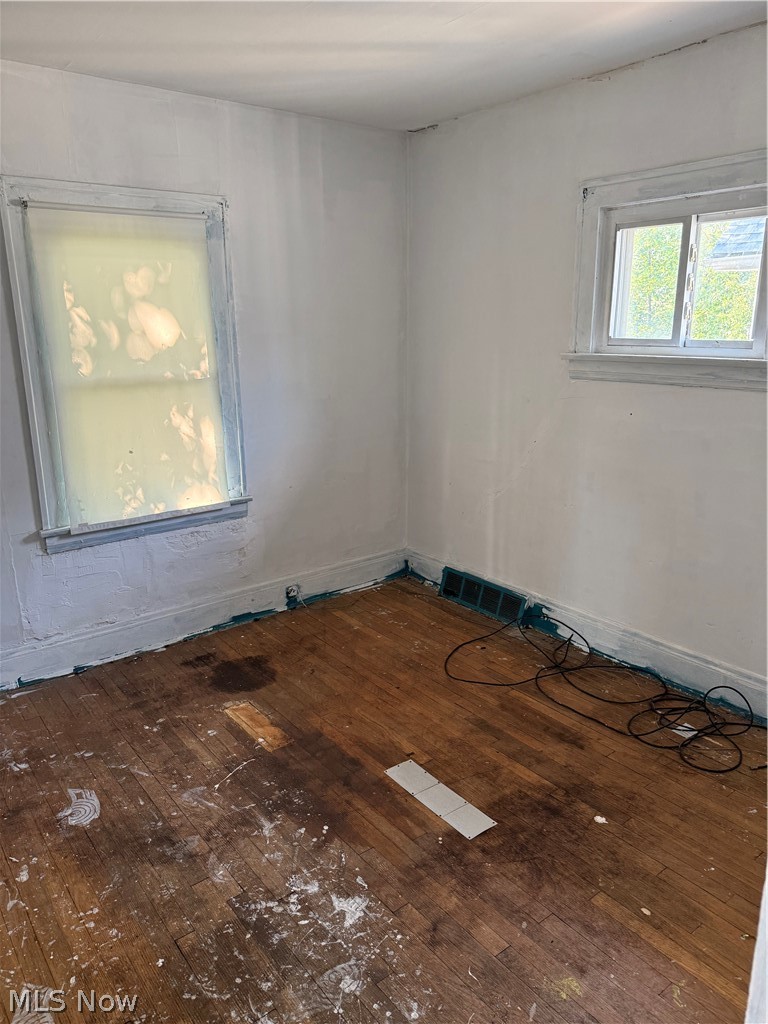St Clair-East 140th Street - Residential Income