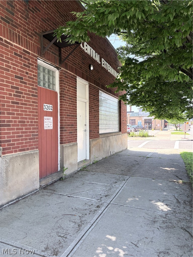 John M Sterlings Allotment - Commercial Sale