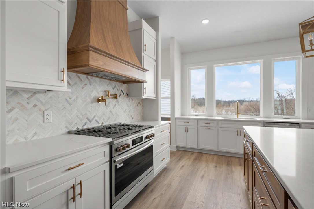 Spring Hill Ph Six - Residential