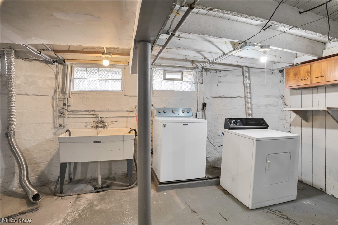 G E & G L Hartnells Allotment - Residential Income