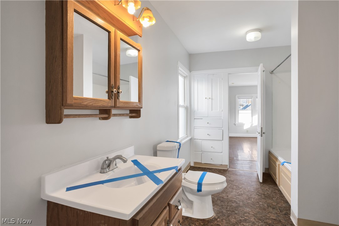 G E & G L Hartnells Allotment - Residential Income
