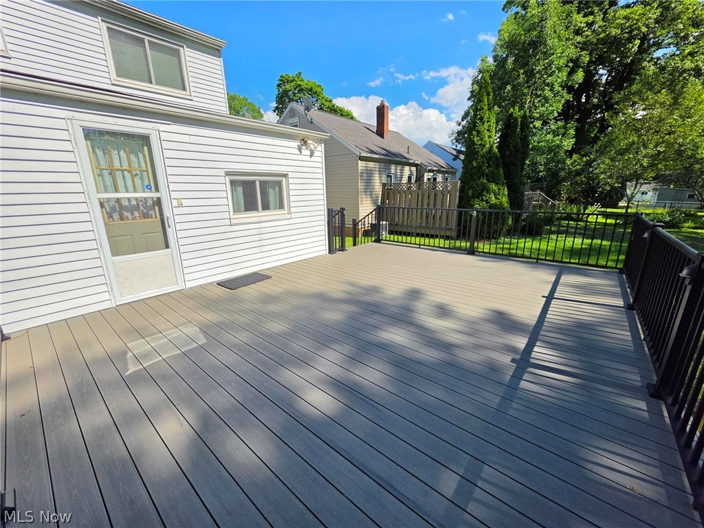 Mayfield Hlnds 03 - Residential