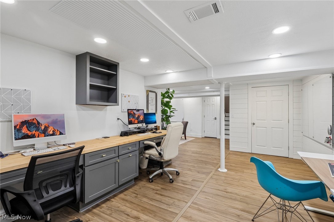 Englewood Villas - Residential