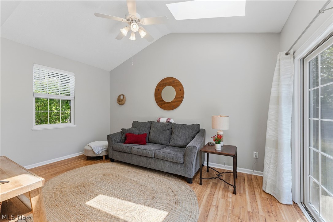 Falls Pointe - Residential