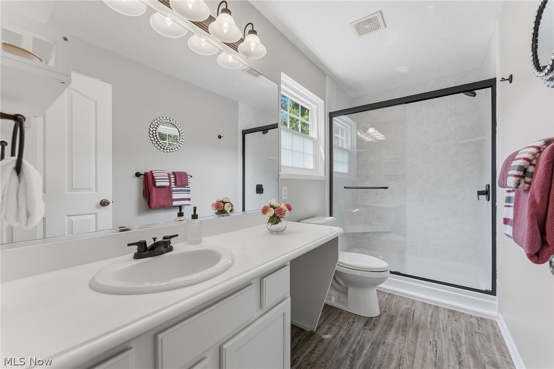 Falls Pointe - Residential