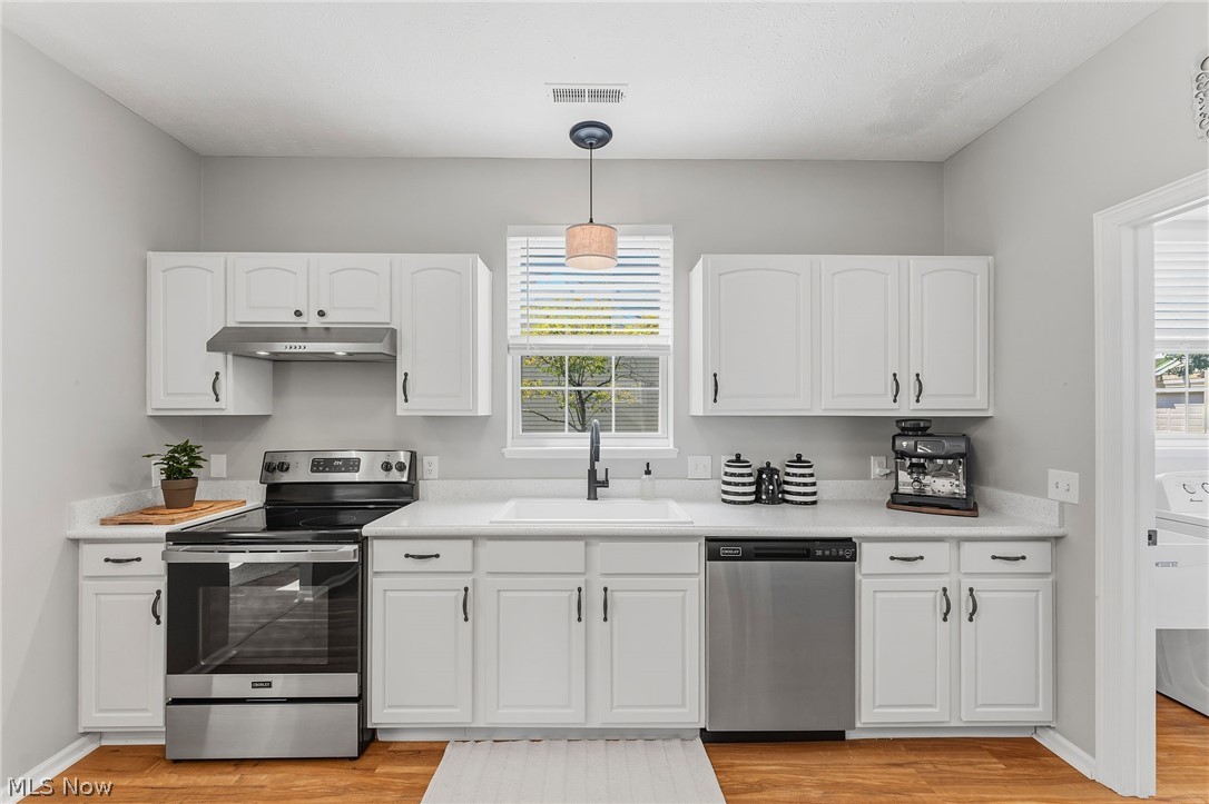 Falls Pointe - Residential