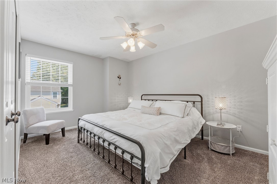 Falls Pointe - Residential