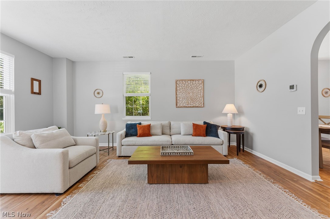 Falls Pointe - Residential
