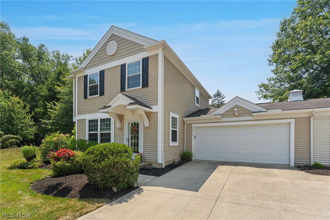 Falls Pointe - Residential