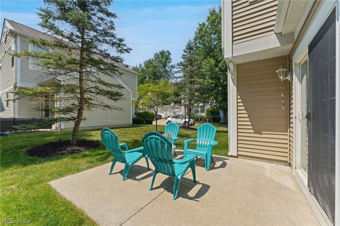 Falls Pointe - Residential
