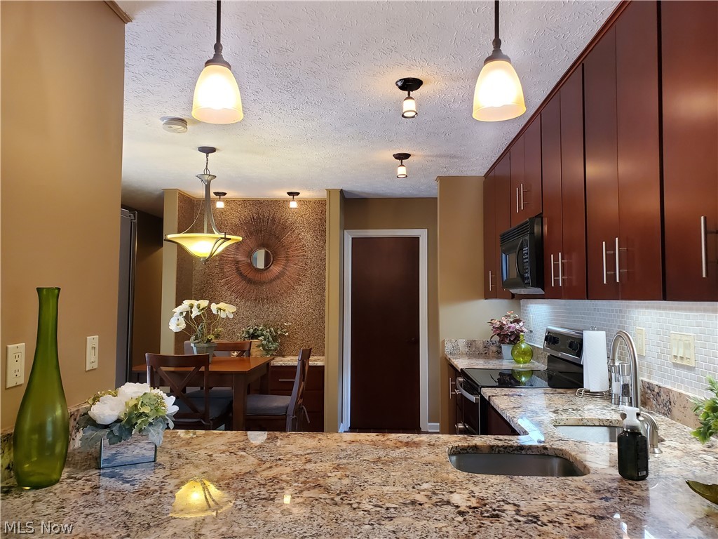 Meadowood 01 Ph 03 - Residential