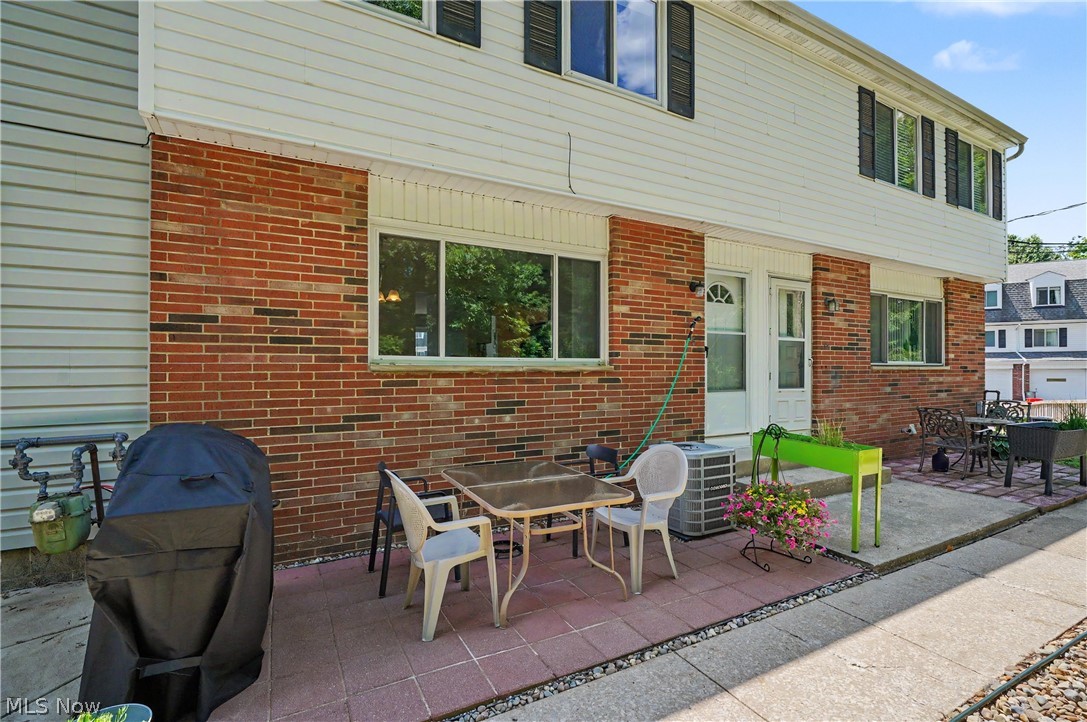 Hyde Park Condo - Residential
