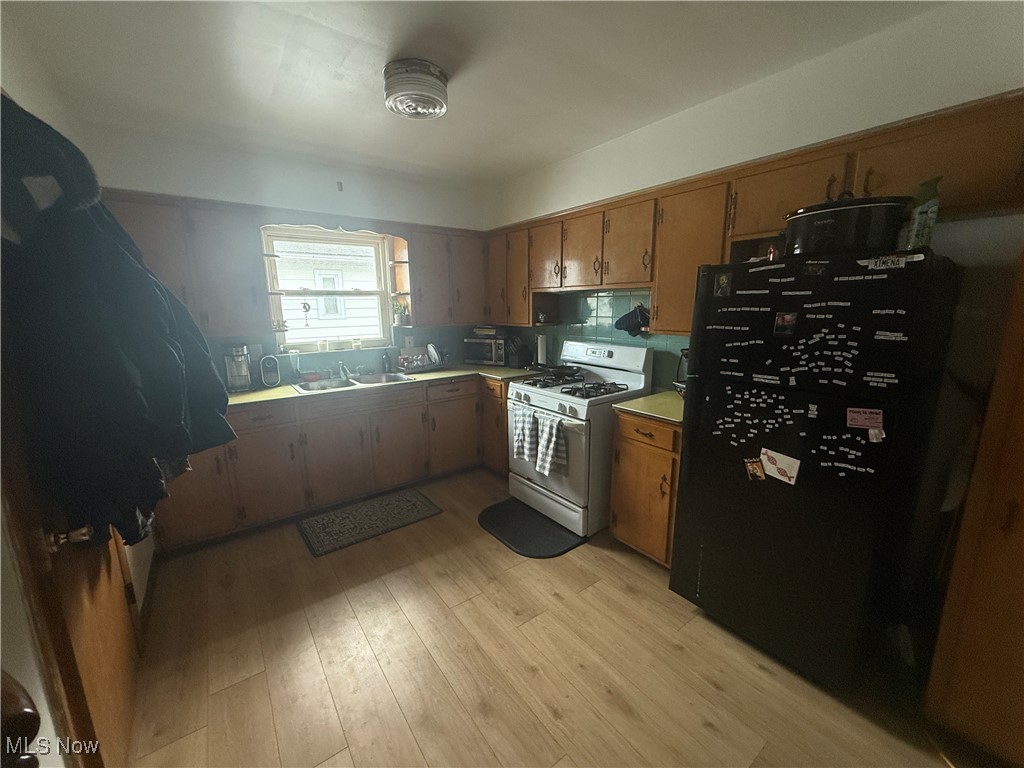 Fairlawn View - Residential Income