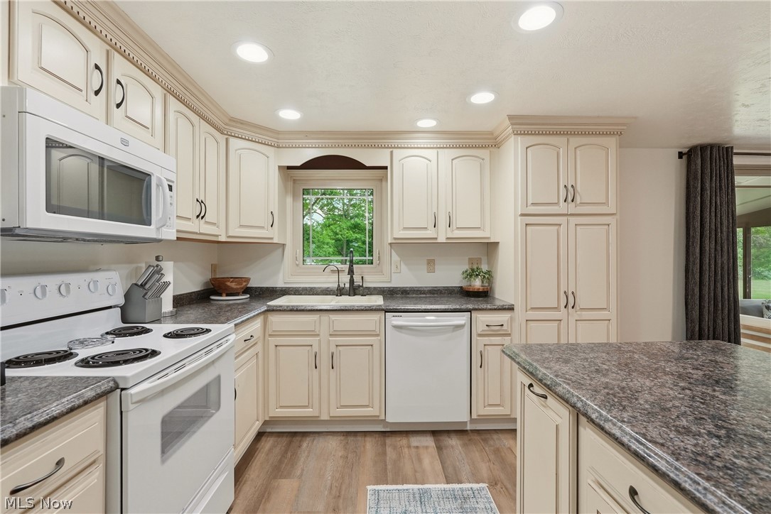 Atwood Valley - Residential