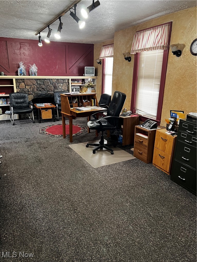 Norton - Commercial Sale