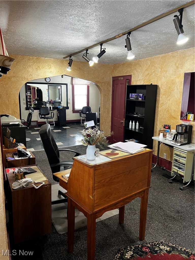 Norton - Commercial Sale