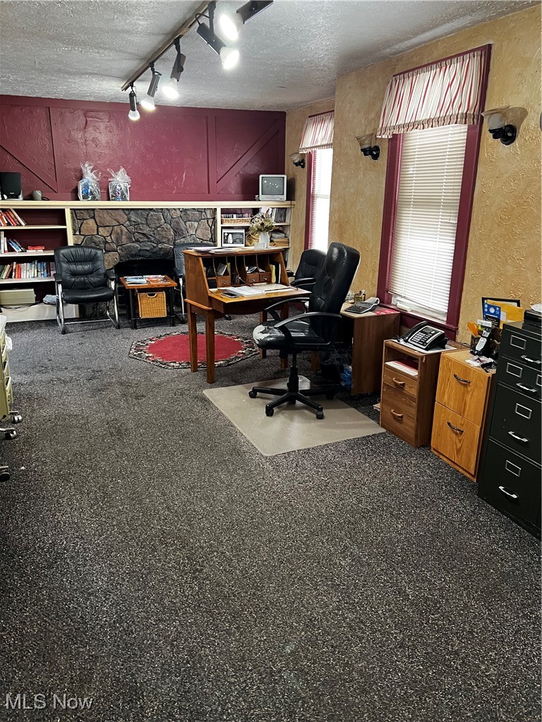 Norton - Commercial Sale
