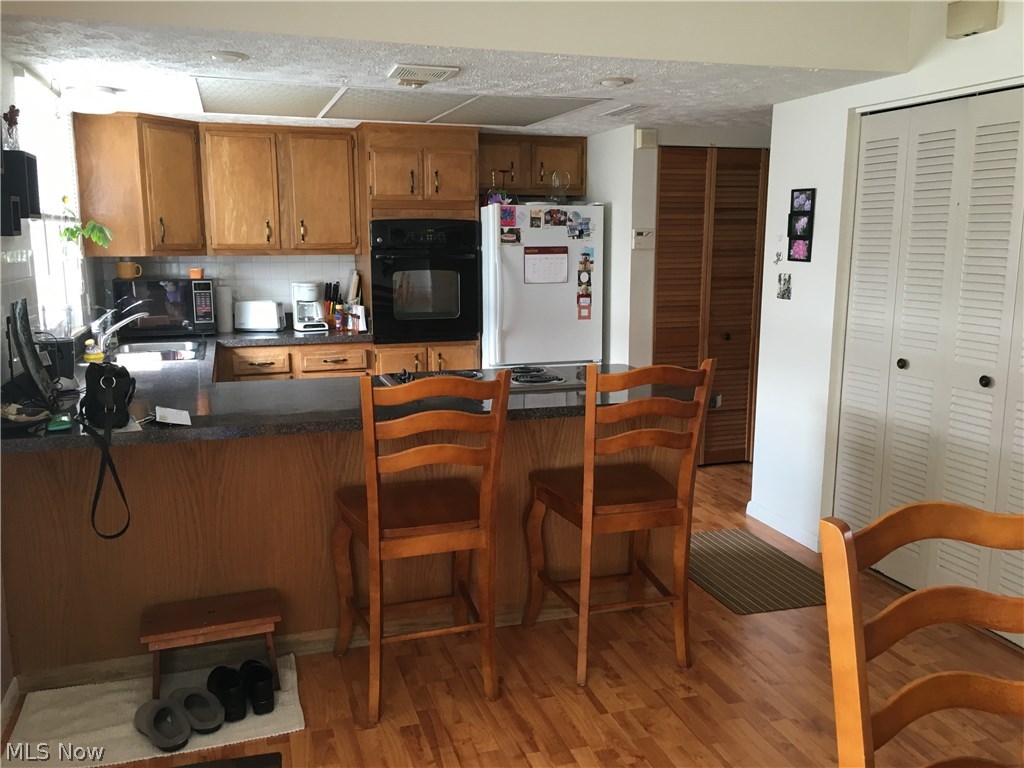 Country Club Twnhs North Condo - Residential