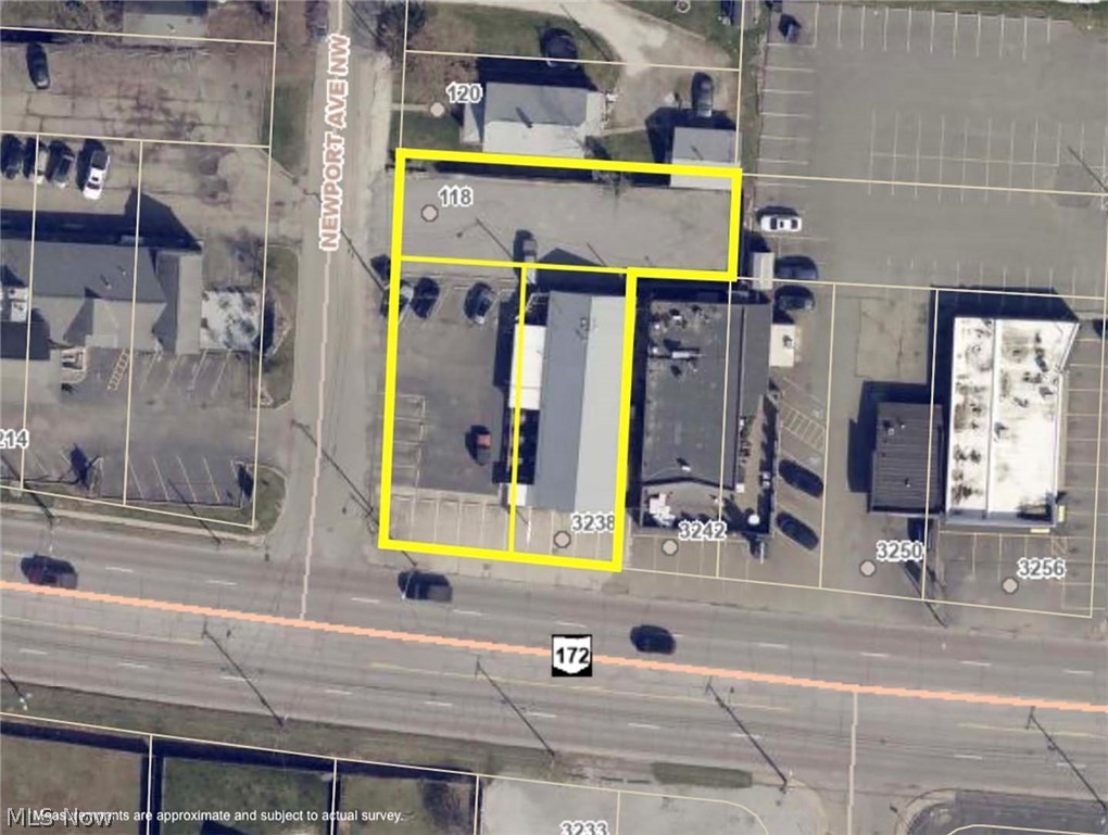 Tuxedo Park - Commercial Sale