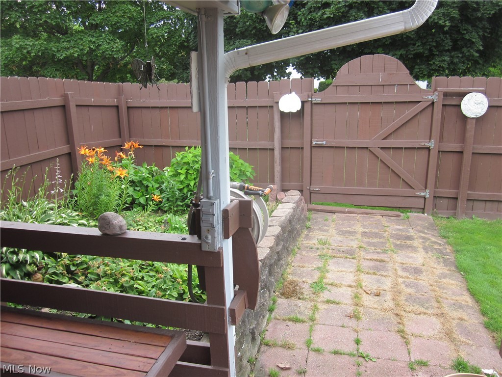 Hickory Hill - Residential