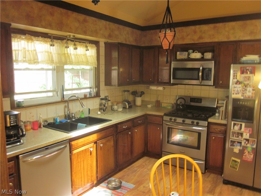 Hickory Hill - Residential