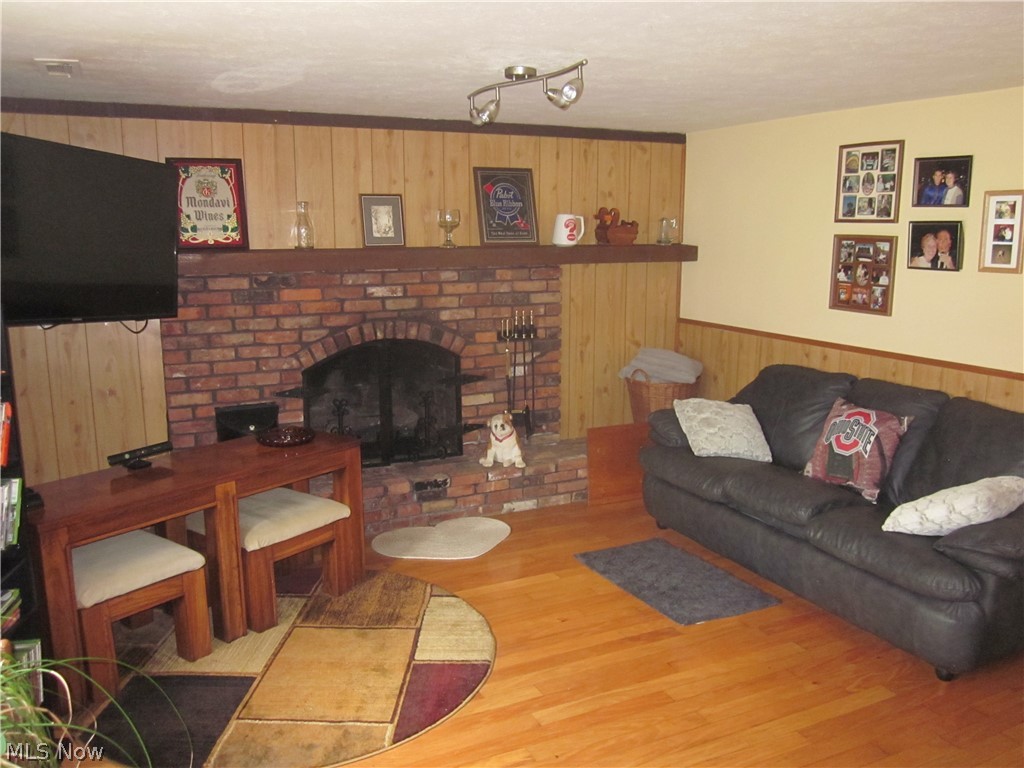 Hickory Hill - Residential