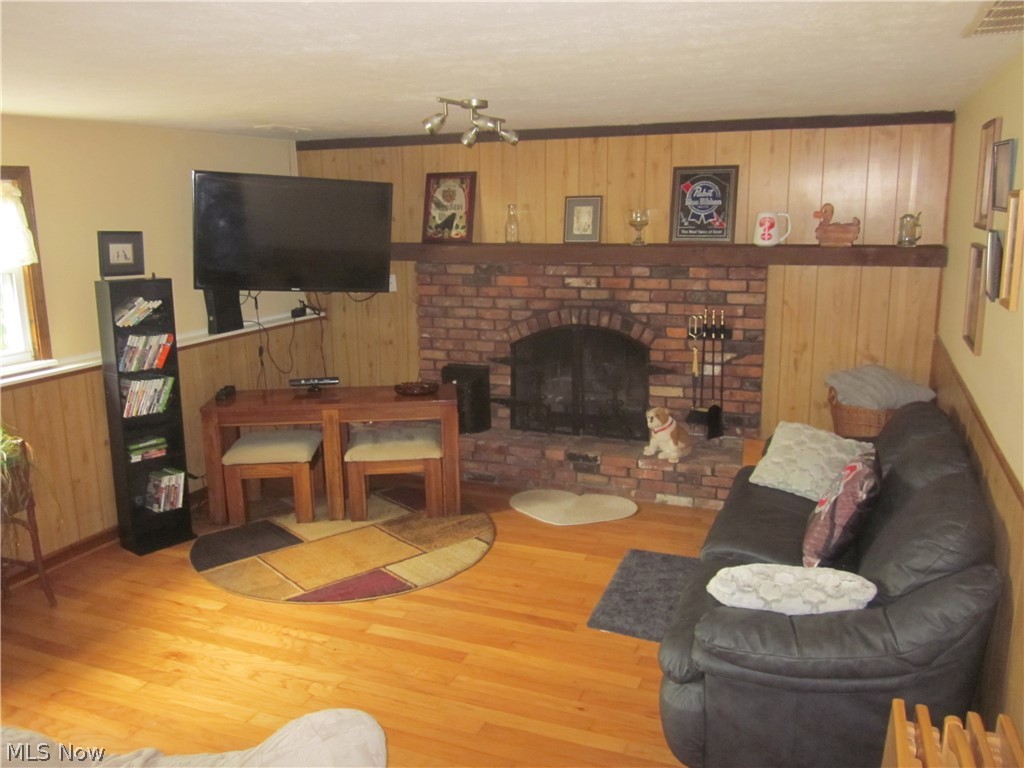 Hickory Hill - Residential