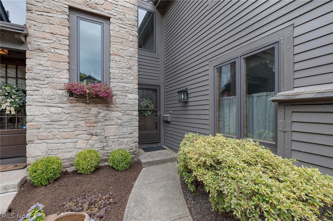Stonewood Condos - Residential