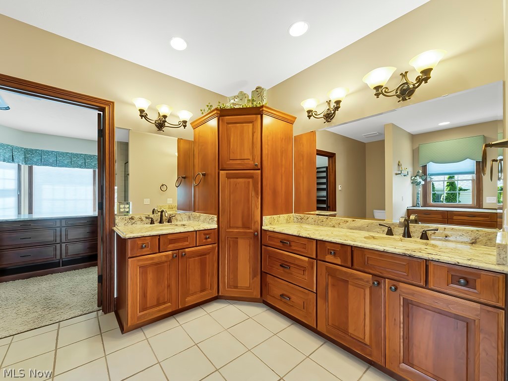 Montville Lakes - Residential