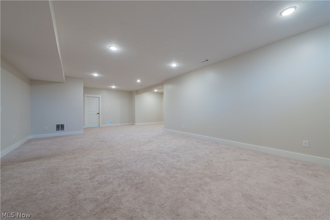 North Ridge Pointe - Residential