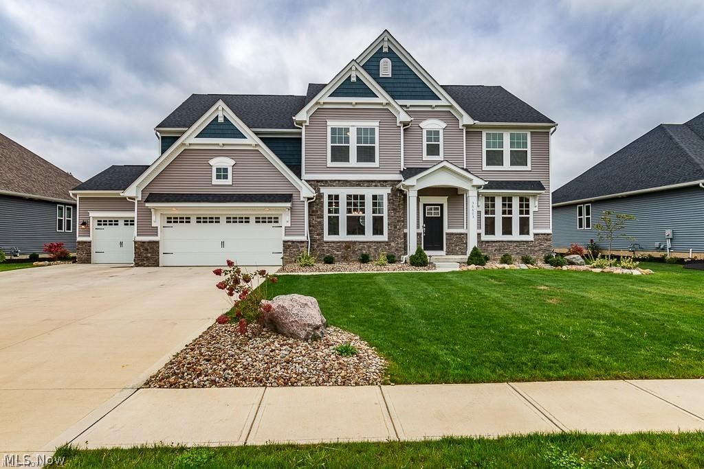 North Ridge Pointe - Residential