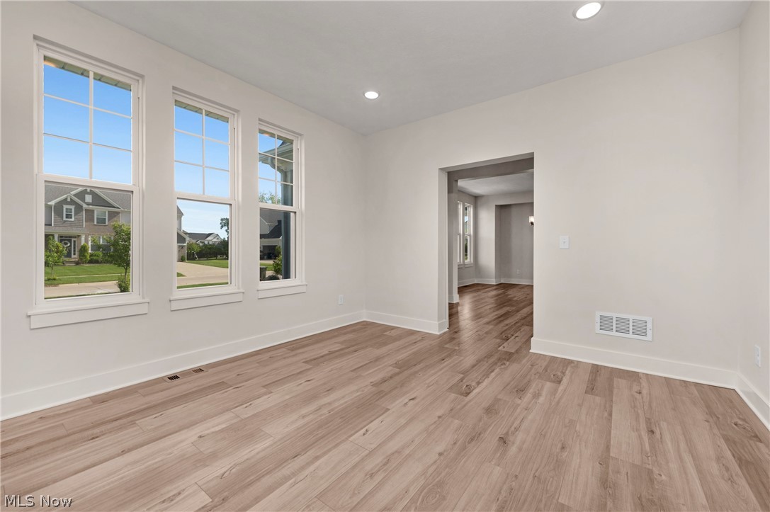North Ridge Pointe - Residential