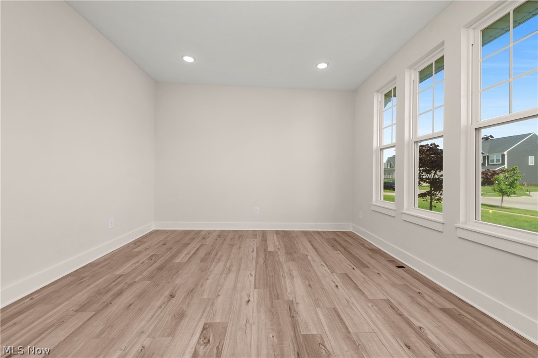 North Ridge Pointe - Residential