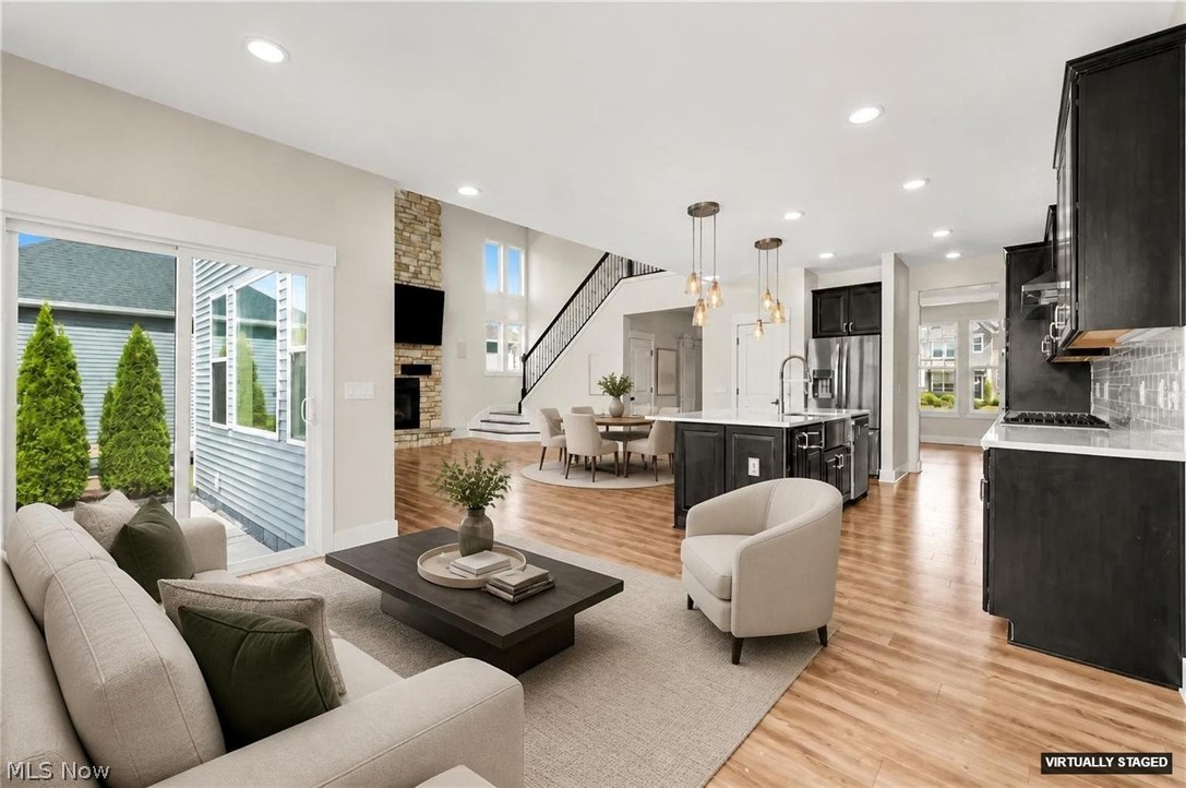 North Ridge Pointe - Residential