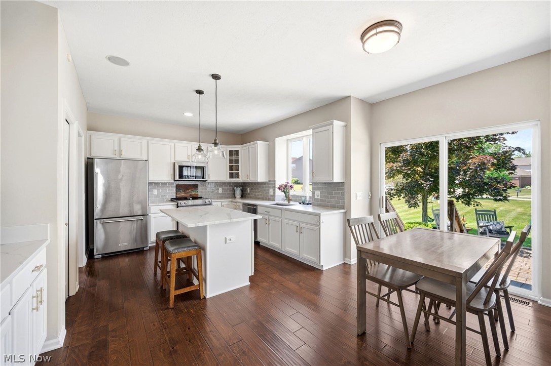 New Hampton - Residential