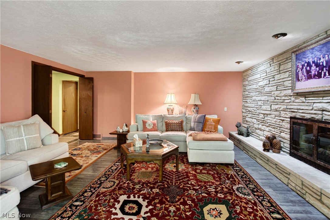 Willow Lake Club Sub - Residential