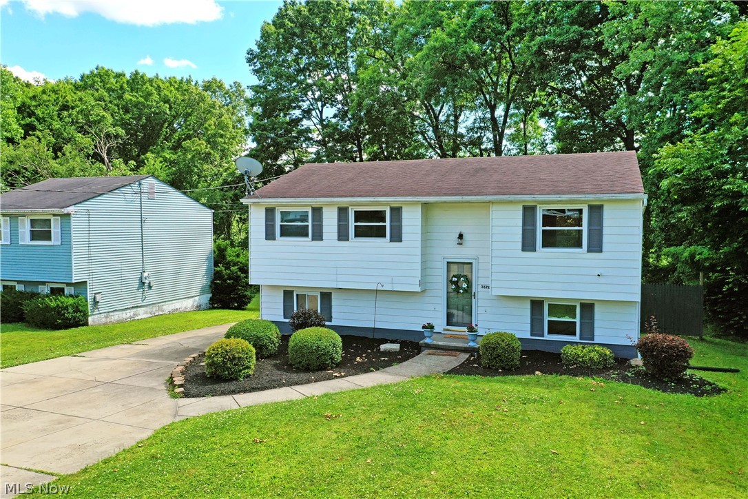 Oak View Manor 01 - Residential