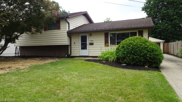 Fabulous Brook Park Split-Level and this Home has it ALL! Every Appliance, newer HVAC, Vaulted ceilings,
Kitchen with Breakfast Bar, Family Room with Fireplace & Custom Bar, 3 Season Sun Room with a Wood Stove
that leads to a 19x16 Deck and the Fenced backyard! Oh, and did I mention you can sleep here too?! There are 3
bedrooms and one and a half baths. So whether you're Relaxing, Entertaining or just Living Life on your Terms,
this may be the perfect home for you. Treat yourself right and take a look today!