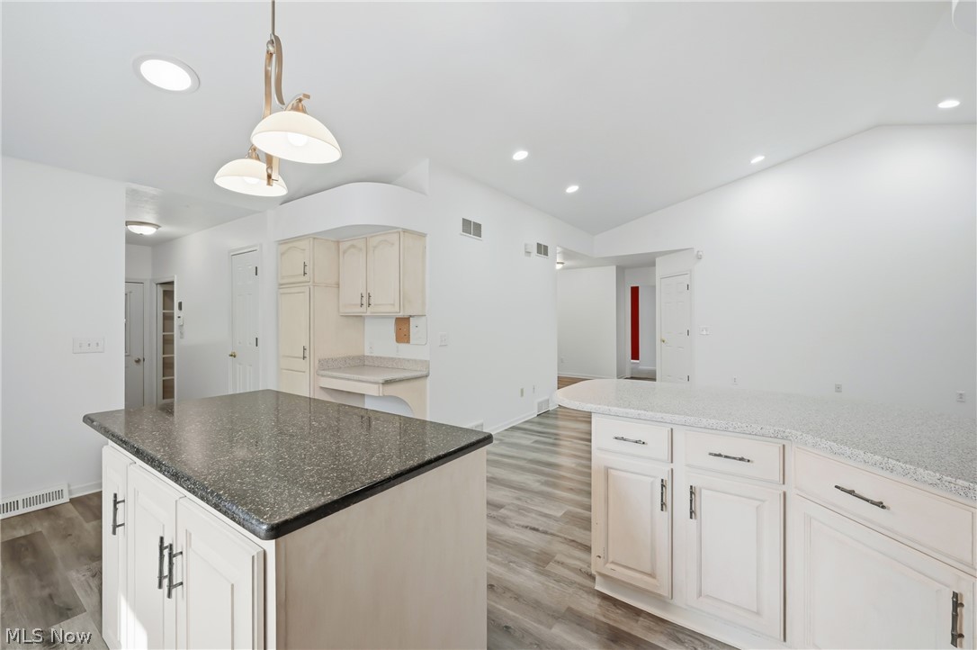 Woodlands Condo - Residential