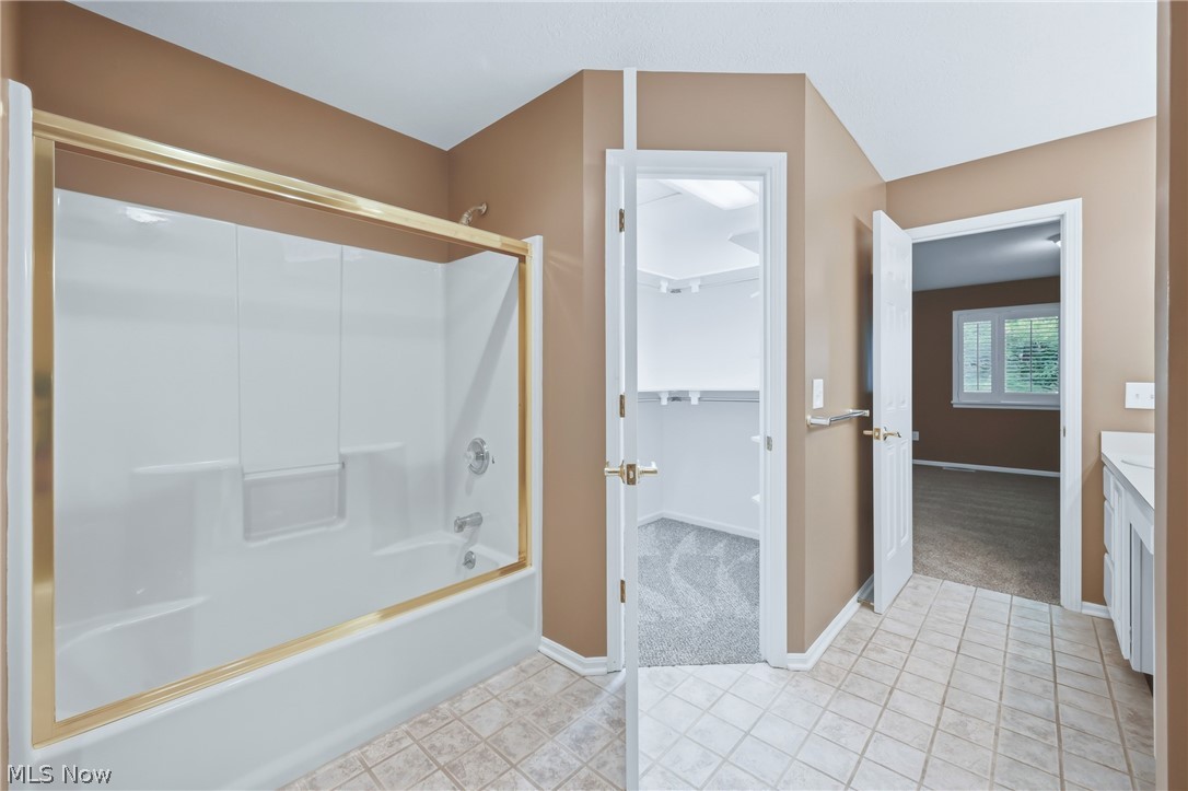 Woodlands Condo - Residential