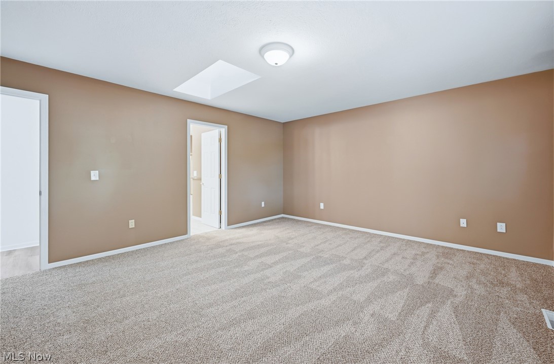 Woodlands Condo - Residential